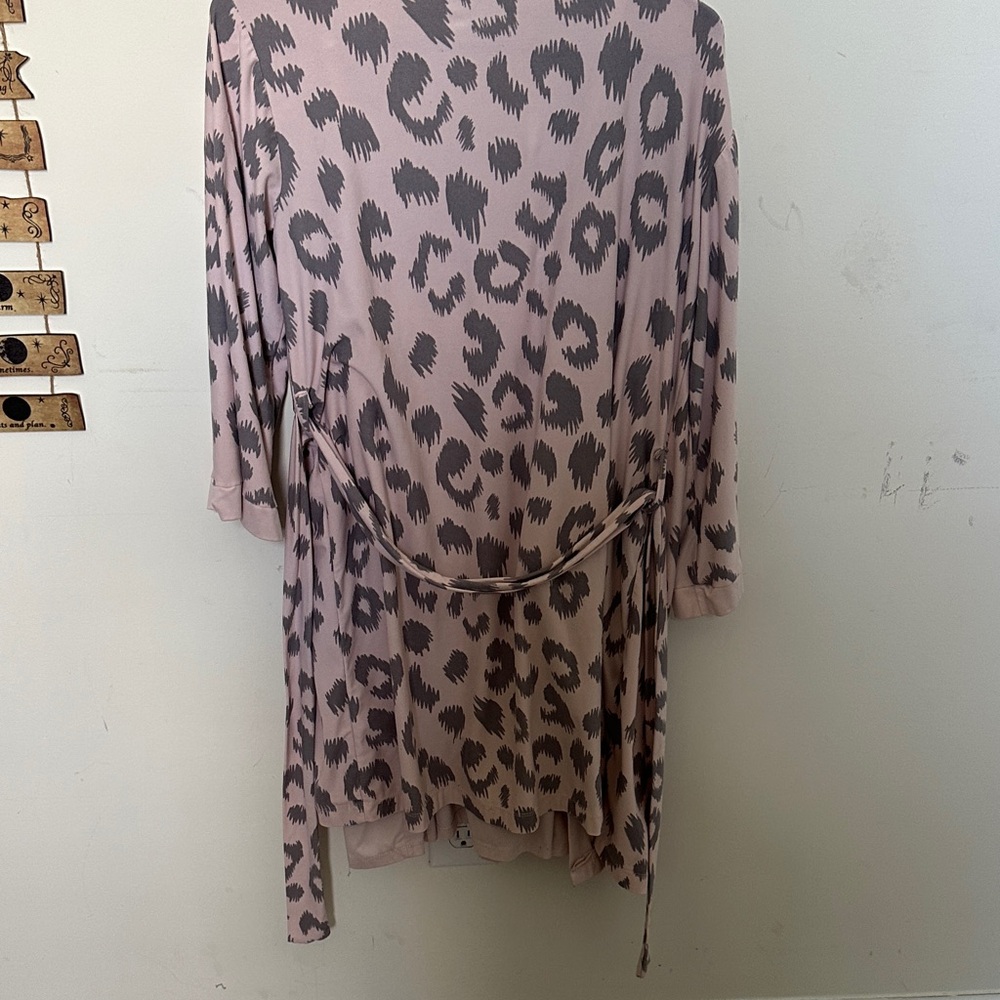 BEBE Pink Gray Robe Lounge Dress Set Size M Soft Cozy Sleepwear Intimates - Picture 10 of 11